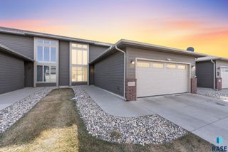 5011 E 63rd St Street, Sioux Falls, SD 57108