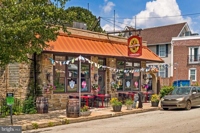 518 GREENWOOD AVE, Jenkintown, PA 19046