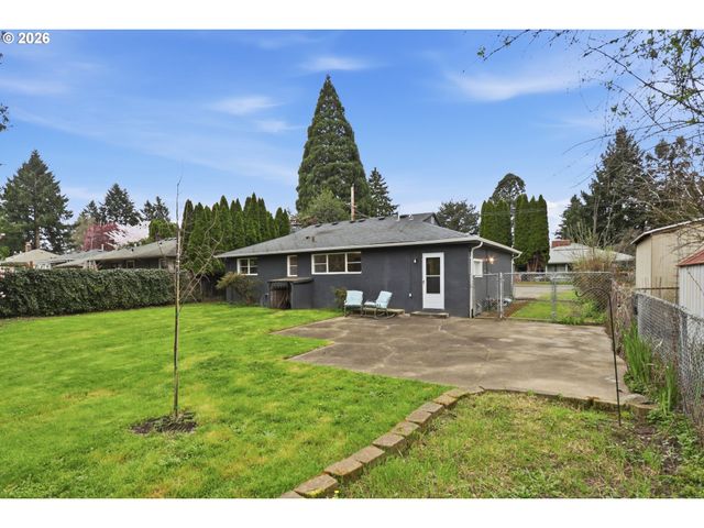 8712 Se 41ST Ave, Milwaukie, OR 97222