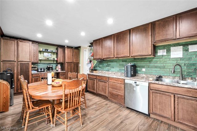 4705 State Route 303, Ravenna, OH 44266