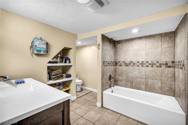 4705 State Route 303, Ravenna, OH 44266