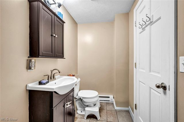 4705 State Route 303, Ravenna, OH 44266