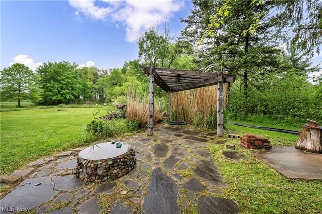 4705 State Route 303, Ravenna, OH 44266