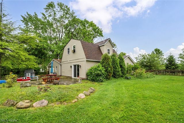 4705 State Route 303, Ravenna, OH 44266