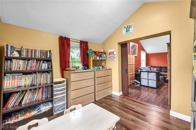 4705 State Route 303, Ravenna, OH 44266