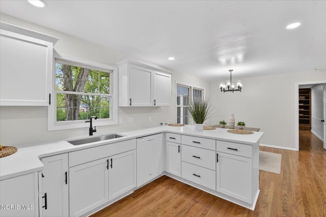 7839 Hedingham Road, Sylvania, OH 43560