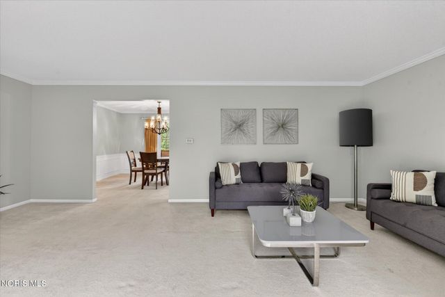 7839 Hedingham Road, Sylvania, OH 43560