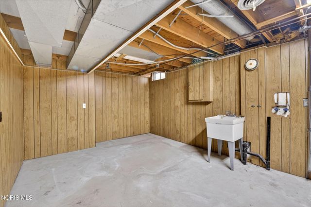 7839 Hedingham Road, Sylvania, OH 43560