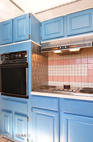 2708 Ridgeway Court, Las Cruces, NM 88001