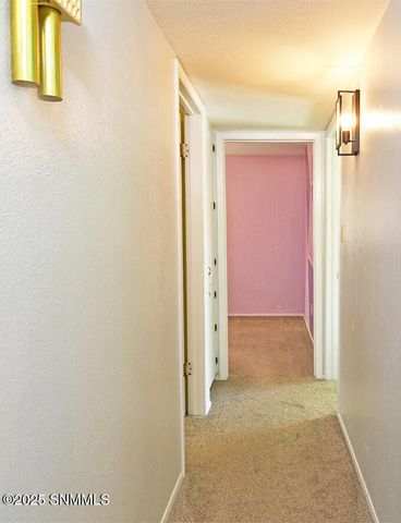 2708 Ridgeway Court, Las Cruces, NM 88001