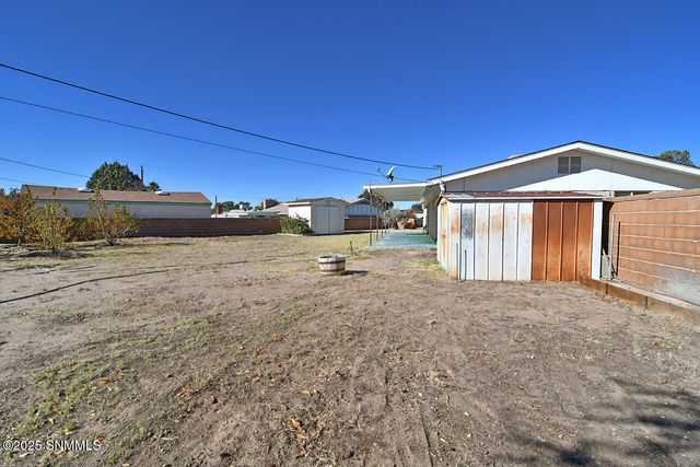 2708 Ridgeway Court, Las Cruces, NM 88001