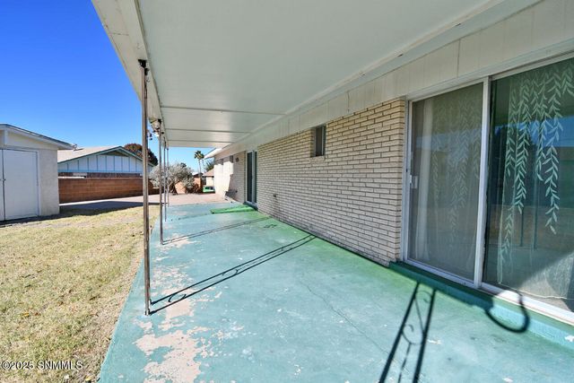 2708 Ridgeway Court, Las Cruces, NM 88001