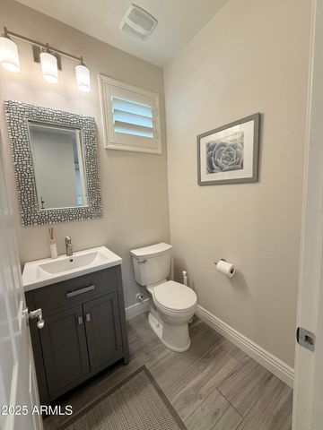2366 W Gloria Lane, Phoenix, AZ 85085