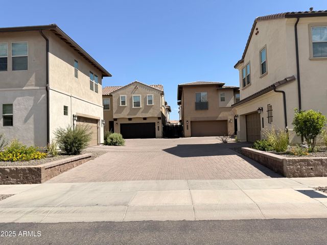 2366 W Gloria Lane, Phoenix, AZ 85085