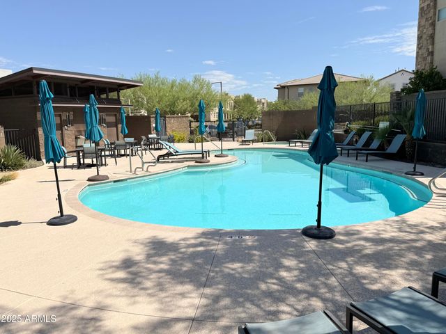 2366 W Gloria Lane, Phoenix, AZ 85085