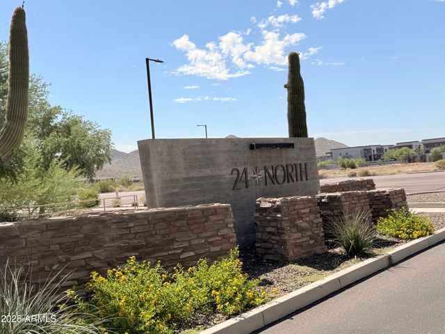 2366 W Gloria Lane, Phoenix, AZ 85085