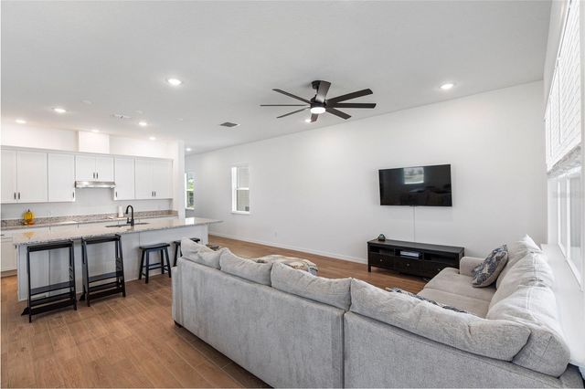 779 FIREROCK LANE, Debary, FL 32713