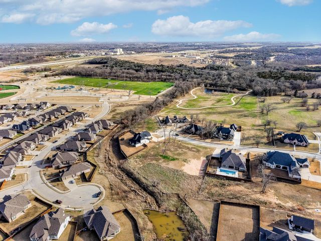 3805 Saddle Creek, Denison, TX 75020