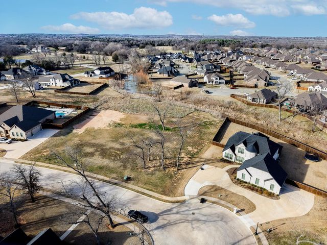 3805 Saddle Creek, Denison, TX 75020