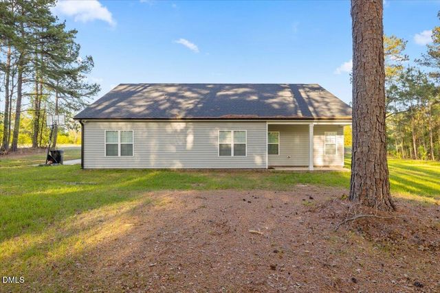 1995 Peach Farm Road, Lillington, NC 27546