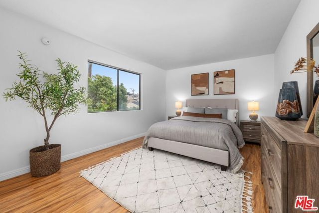 9737 Charnock Avenue 1, Los Angeles, CA 90034