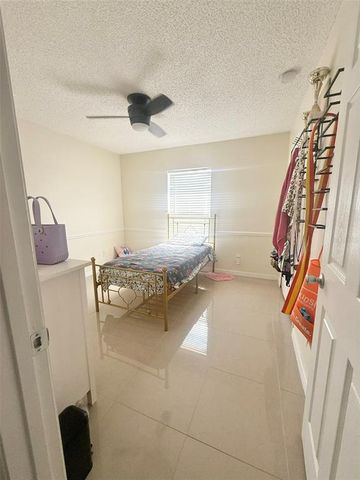 1102 PEREGRINE STREET, Groveland, FL 34736