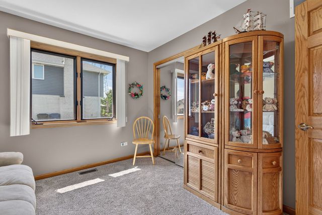 12902 W Beaver Lake Drive, Homer Glen, IL 60491