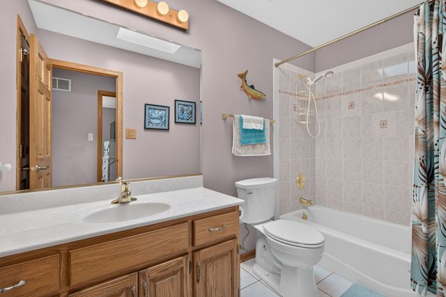 12902 W Beaver Lake Drive, Homer Glen, IL 60491