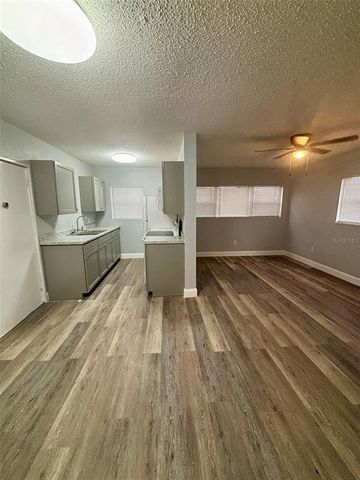 650 AVENUE C SW A, Winter Haven, FL 33880