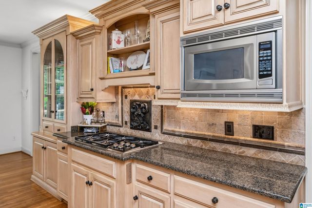 8237 CASTLEHILL ROAD, Hoover, AL 35242