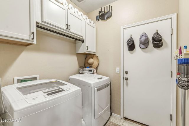 7348 W RED HAWK Drive, Peoria, AZ 85383