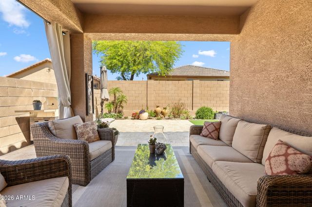 7348 W RED HAWK Drive, Peoria, AZ 85383