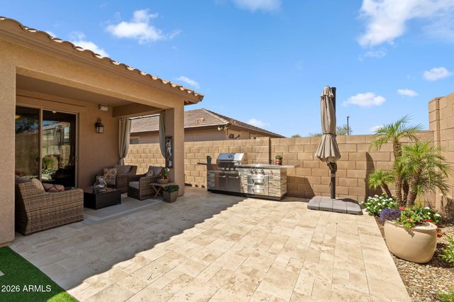 7348 W RED HAWK Drive, Peoria, AZ 85383