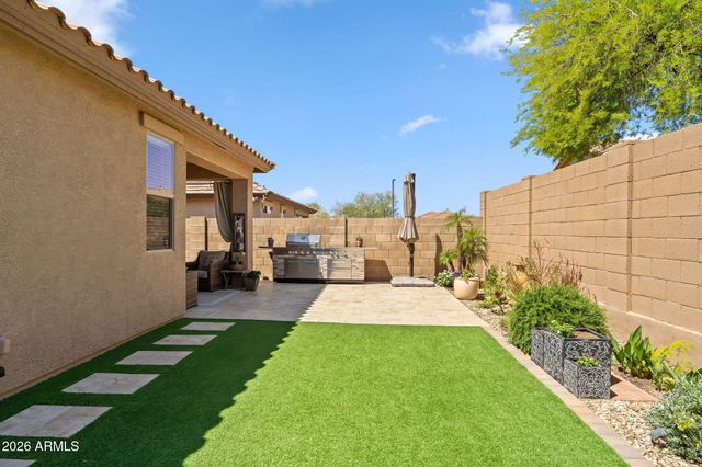 7348 W RED HAWK Drive, Peoria, AZ 85383