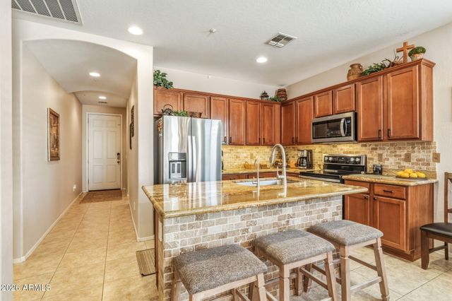 7348 W RED HAWK Drive, Peoria, AZ 85383