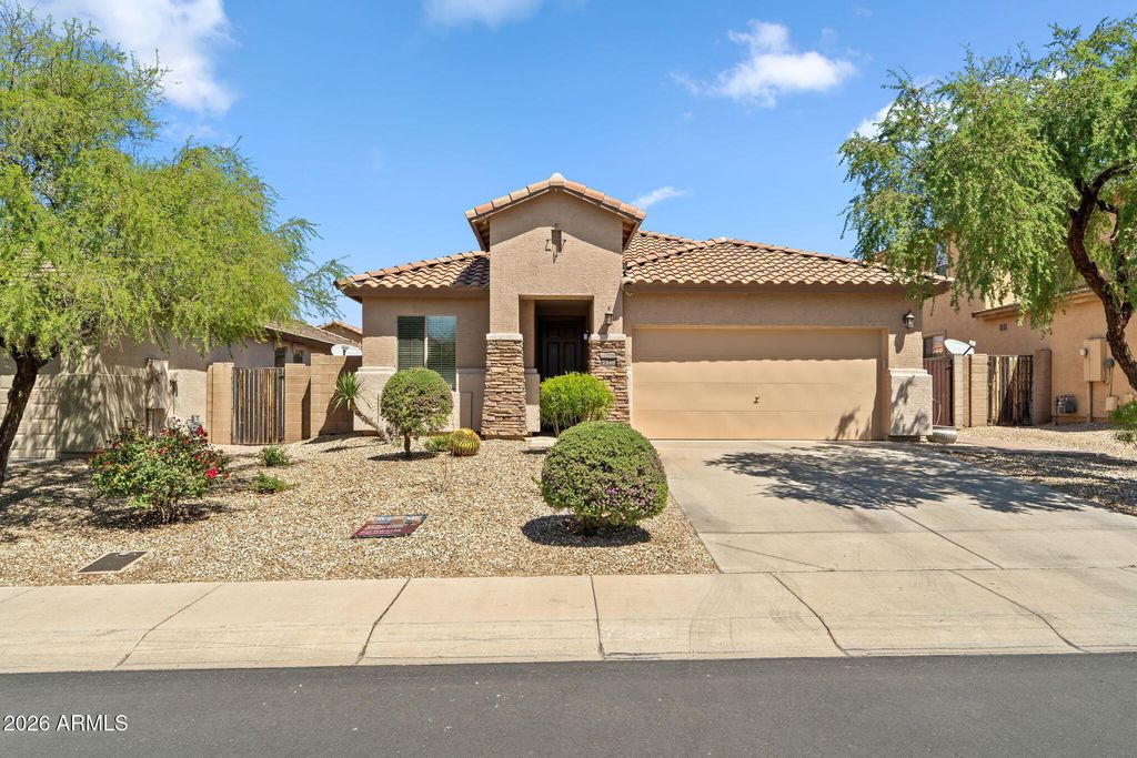 7348 W RED HAWK Drive, Peoria, AZ 85383