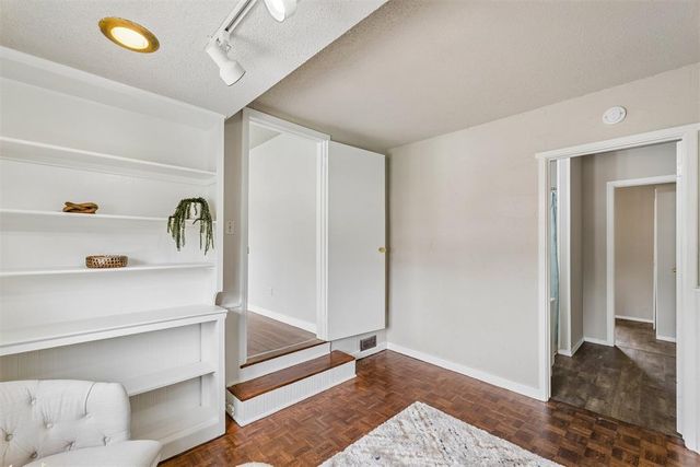 1728 Andover Court, Oklahoma City, OK 73120