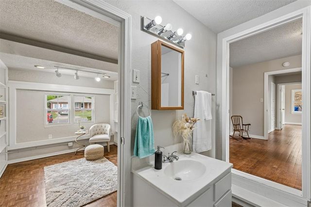 1728 Andover Court, Oklahoma City, OK 73120