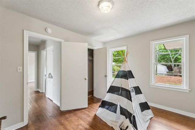 1728 Andover Court, Oklahoma City, OK 73120