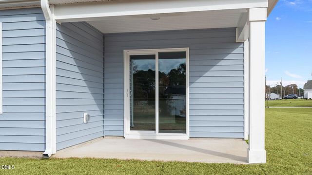 103 Claude Street, La Grange, NC 28551