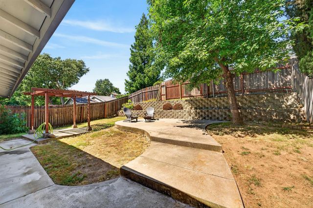8588 Stratus Dr, Orangevale, CA 95662