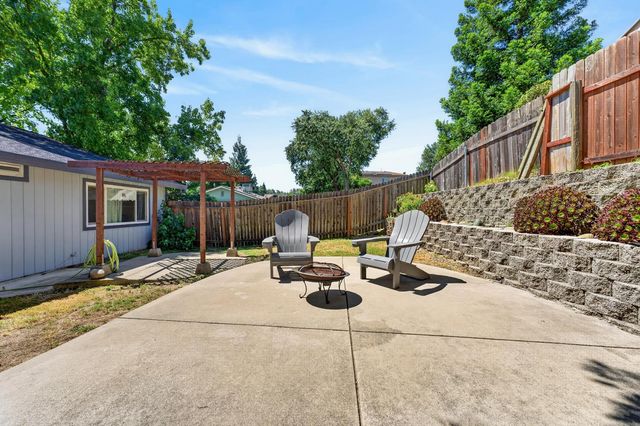 8588 Stratus Dr, Orangevale, CA 95662