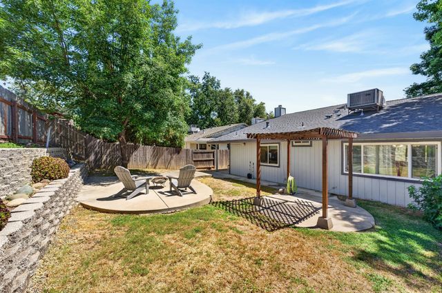 8588 Stratus Dr, Orangevale, CA 95662