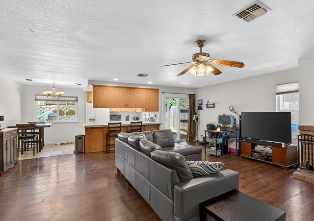 8588 Stratus Dr, Orangevale, CA 95662