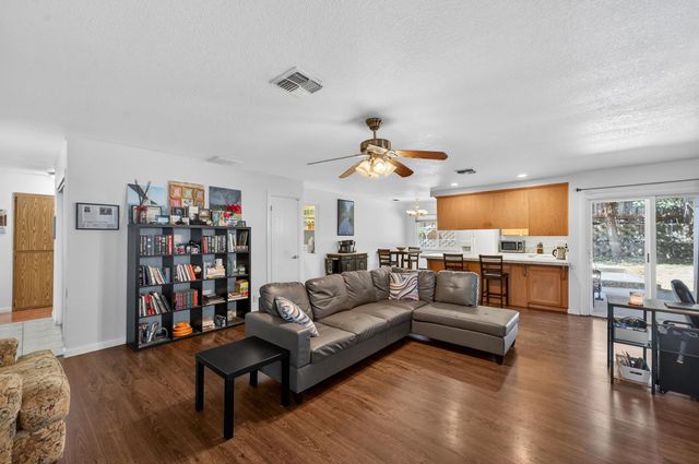 8588 Stratus Dr, Orangevale, CA 95662