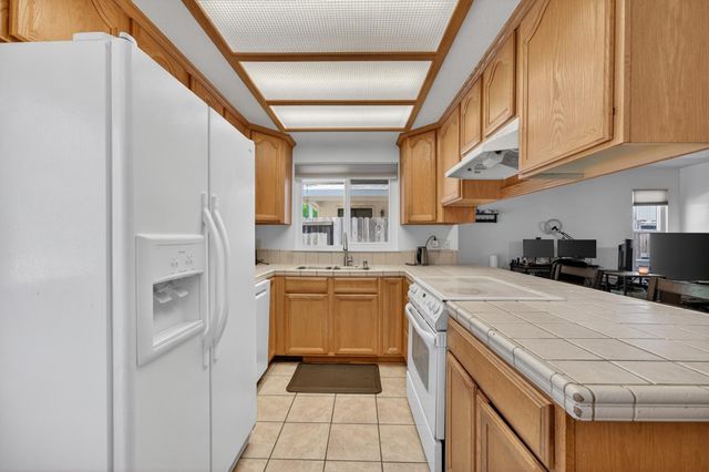 8588 Stratus Dr, Orangevale, CA 95662