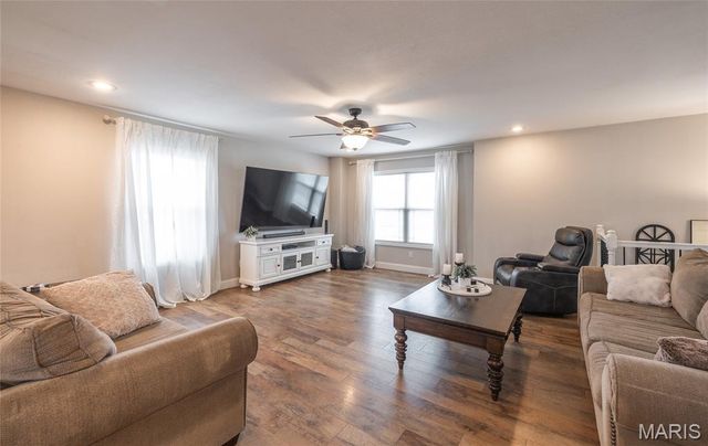 11145 Lexington Lane, Rolla, MO 65401