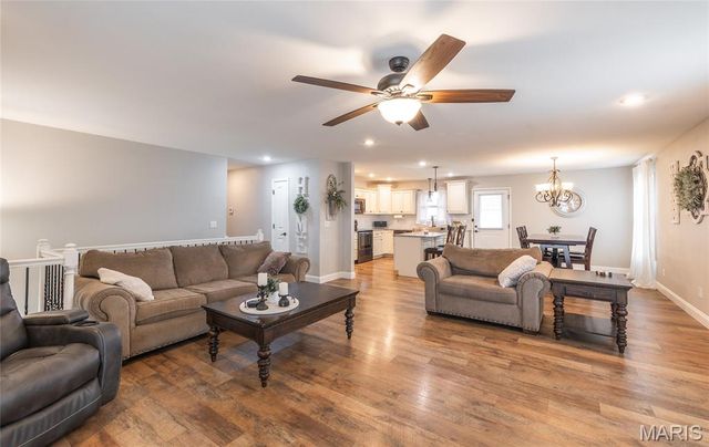 11145 Lexington Lane, Rolla, MO 65401