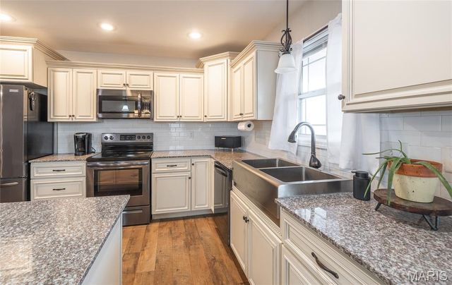 11145 Lexington Lane, Rolla, MO 65401