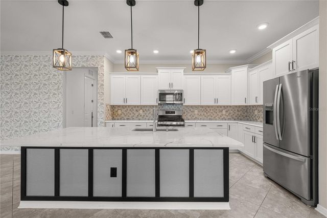 8847 SW 104TH CIRCLE, Ocala, FL 34481